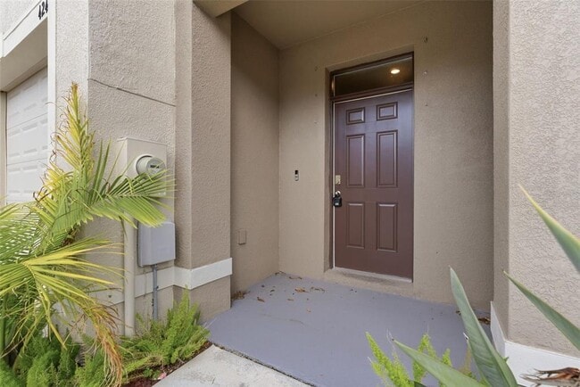 Building Photo - 424 Newmont Cir