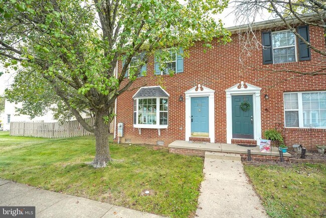 Building Photo - 326 Banbury Terrace