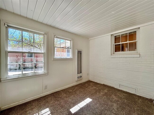 Building Photo - 5207 Shoal Creek Blvd