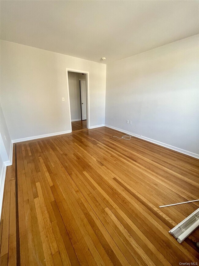 Building Photo - 40 Fairview Ave