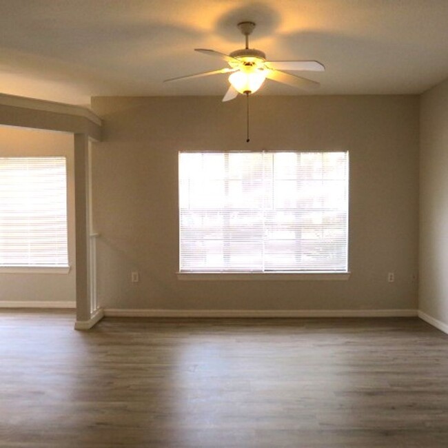 Building Photo - Coming Soon!!! Manned Gated Community-2/2 ...
