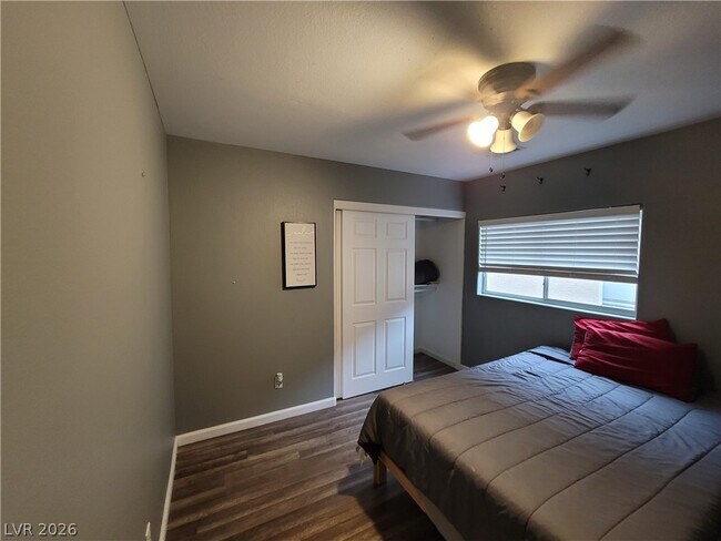 Building Photo - 6213 Capehart Falls St