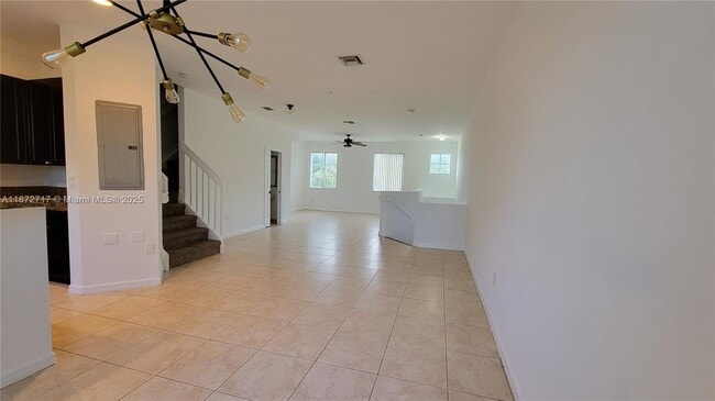 Building Photo - 12600 SW 50th Ct