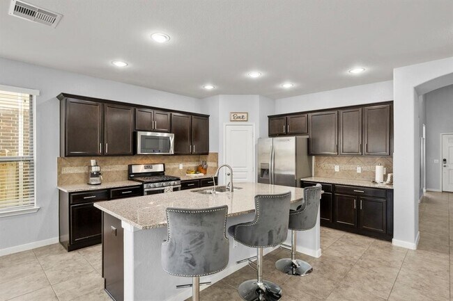 Building Photo - 19911 Mulberry Pine Ln