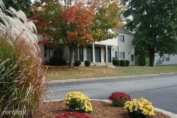 Building Photo - 4B Plumtree Dr