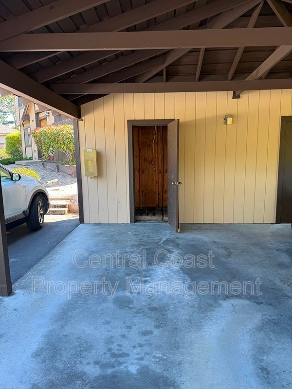 Building Photo - 1360 Josselyn Canyon Rd