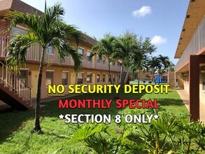 Building Photo - Nice 1-1 Condo Apartment with Central AC, Pool, & Laundry