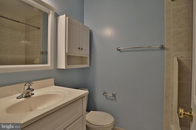 Building Photo - 3181 Welby Ct