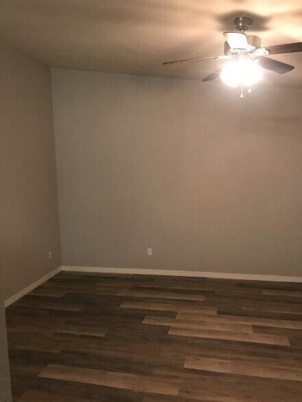 Building Photo - 820 Hardy Springs Cir