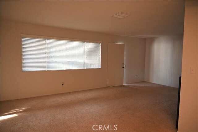 Building Photo - 497 S El Molino Ave