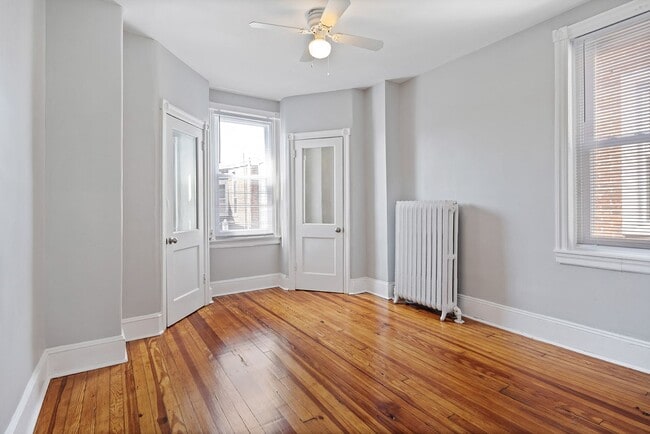 Building Photo - 3 bedroom 1 bath home in Cobbs Creek