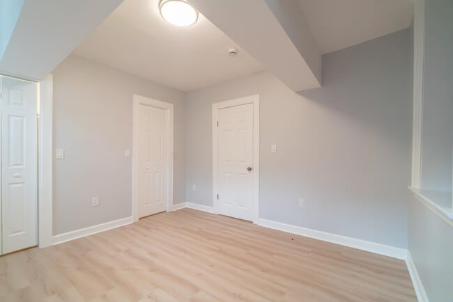 Building Photo - 331 79th St