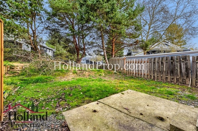 Building Photo - 15459 SW Donna Ct