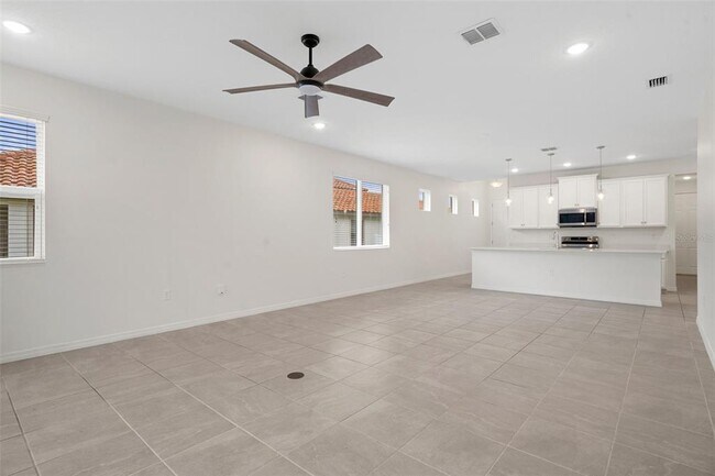 Building Photo - 4108 Solamor St