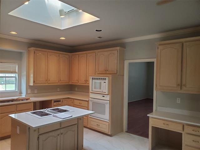 Building Photo - 5305 Coachman Ct