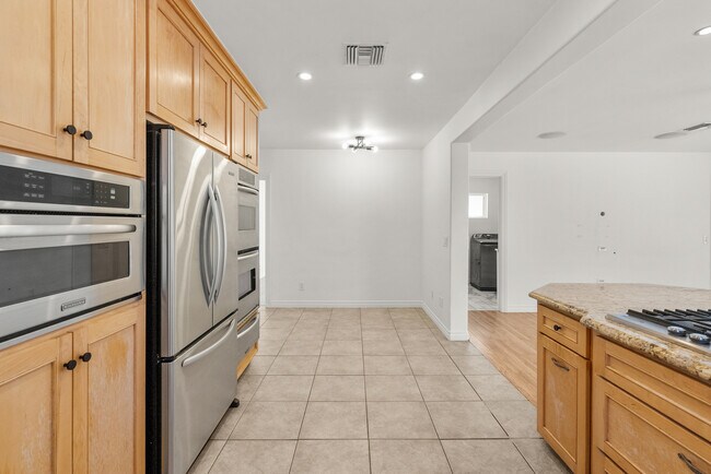 Building Photo - 4576 Adam Rd