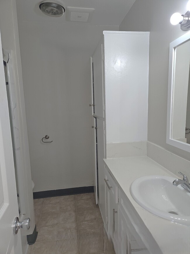 Building Photo - 8445 Tobias Ave