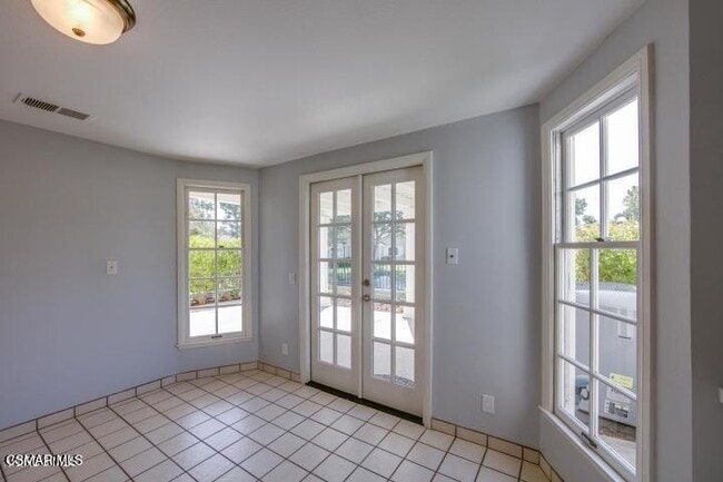 Building Photo - 3046 Winding Ln