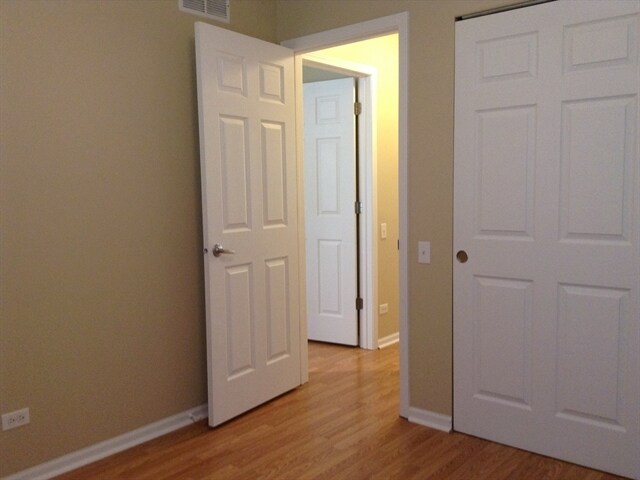 Building Photo - 205 Port Royal Cir
