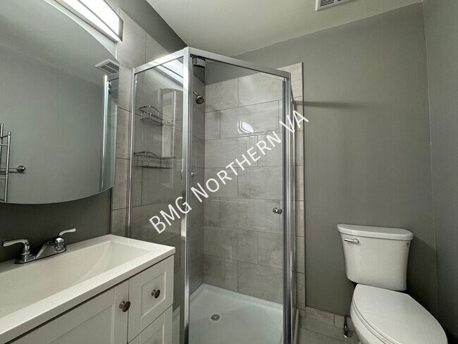 Building Photo - 8763 Bretton Woods Dr