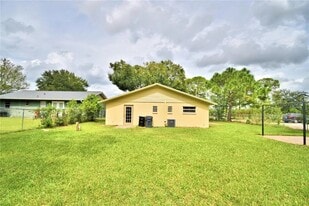 Building Photo - 3960 Avenue U NW