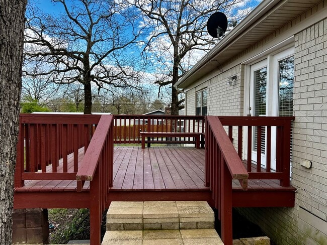 Building Photo - 895 Marion Anderson Rd