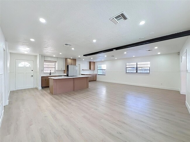 Building Photo - 3463 Arnel Dr