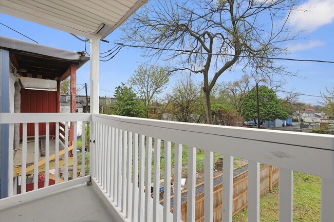 Building Photo - Coming Soon Spacious Four Bedroom Beauty L...