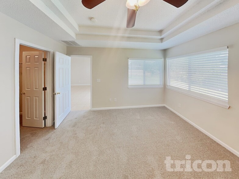 Building Photo - 12708 Black Angus Dr
