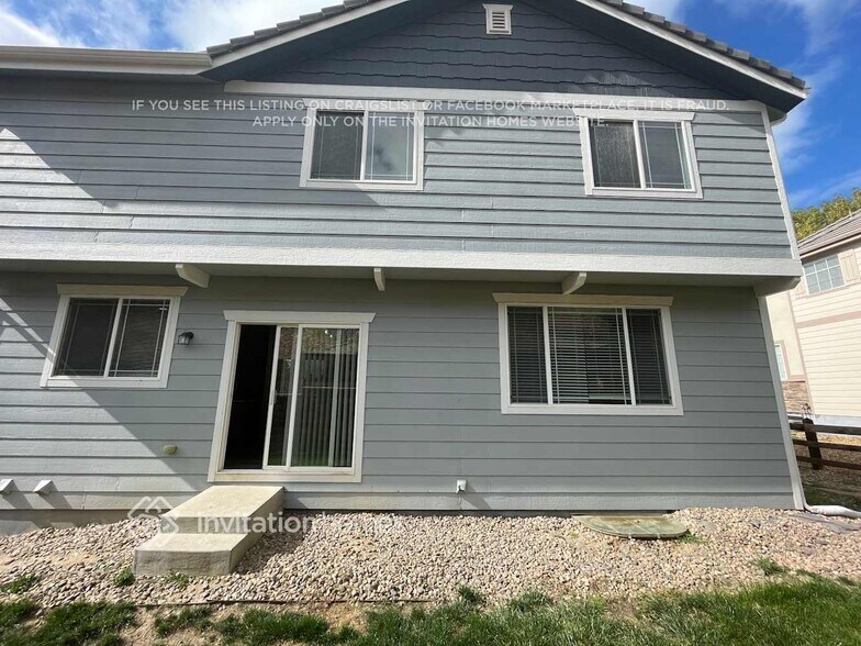 Building Photo - 2448 Bellavista St