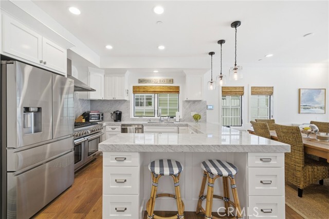 Building Photo - 305 Montero Ave