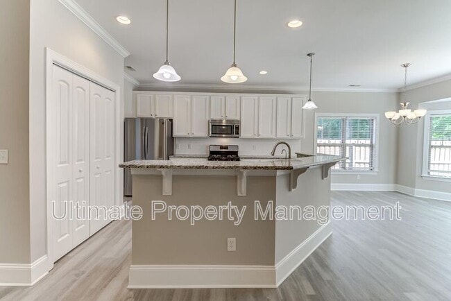 Building Photo - 1202 Matteo Dr