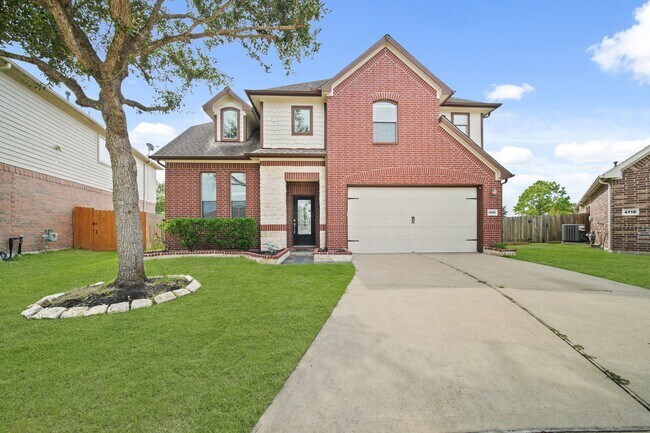 Building Photo - 25959 Ravenside Dr
