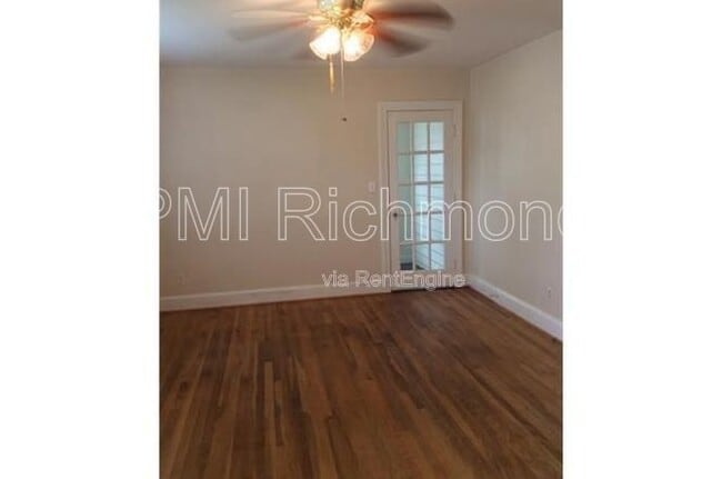 Building Photo - 2705 Dellrose Ave