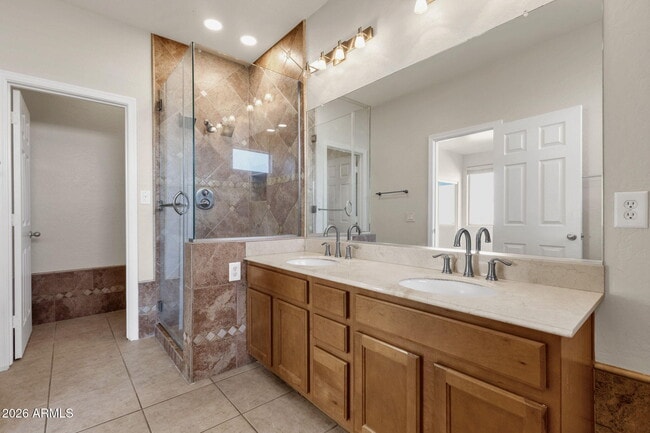 Building Photo - 3074 S Southwind Dr