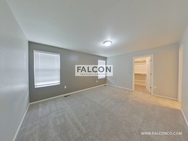 Building Photo - 9279 Birr Ct