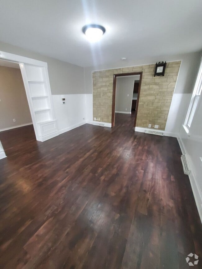 Building Photo - 1613-1615 Taylor Ave. (Duplex)