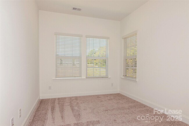 Building Photo - 6006 Cedar Chip Wy