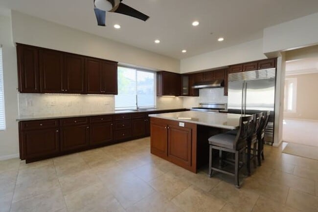 Building Photo - Stunning 3 bedroom home in San Clemente