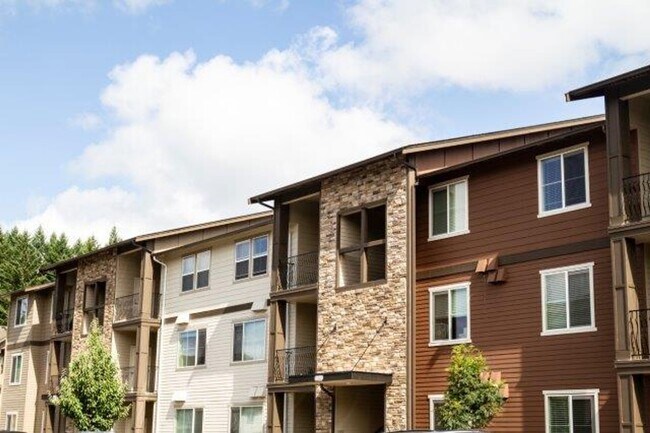 Building Photo - Beautiful 2 bedroom, super cute floorplan, laundry room with full size washer and dryer!