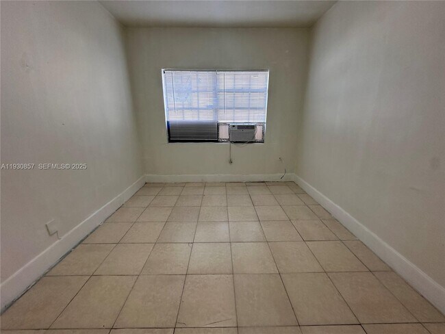 Building Photo - 1767 NW 5th St