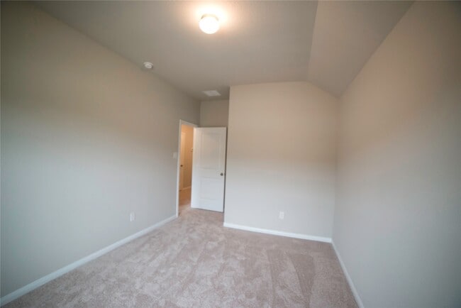 Building Photo - 4479 Eveslage Ln