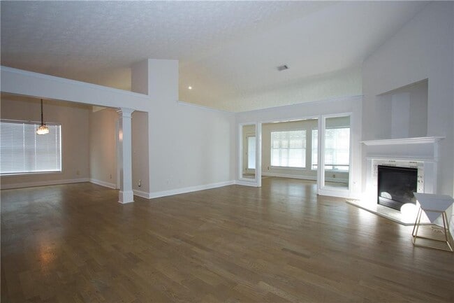 Building Photo - 1481 Beckley Pointe