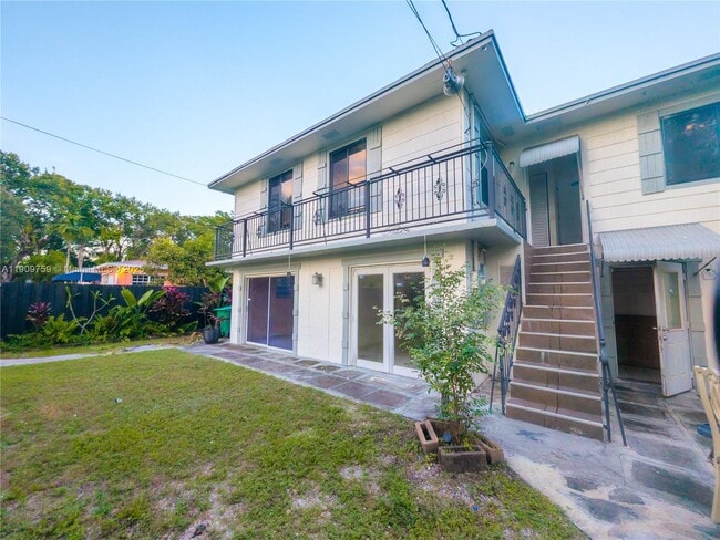 Building Photo - 2575 SW 59th Ave