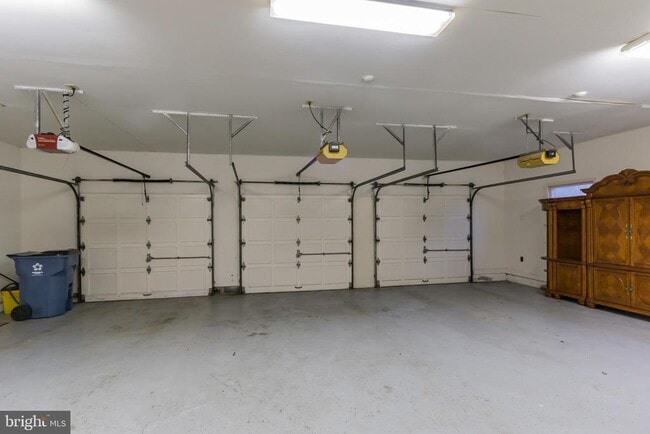 Building Photo - 1159 Mill Garden Ct