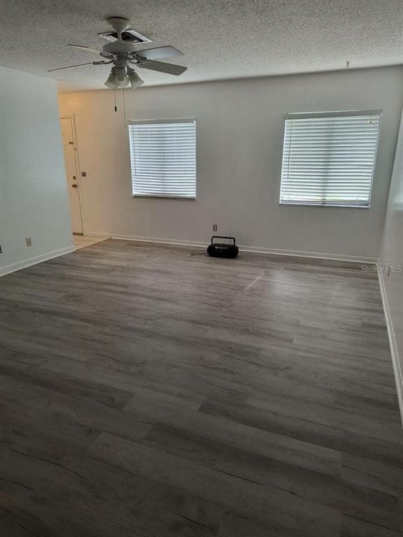 Building Photo - 2285 Richter St