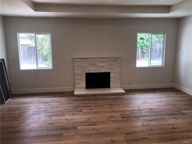 Building Photo - 23142 Dolorosa St