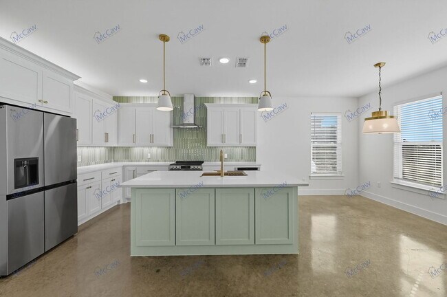 Building Photo - 100 Cardinal Wds