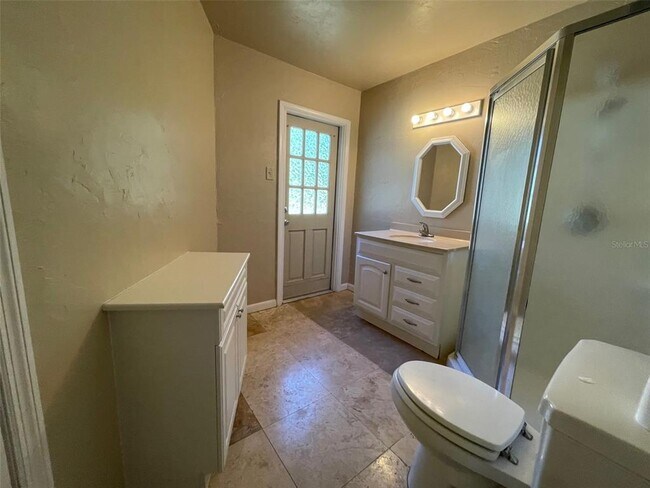 Building Photo - 2001 NW 15 Ave