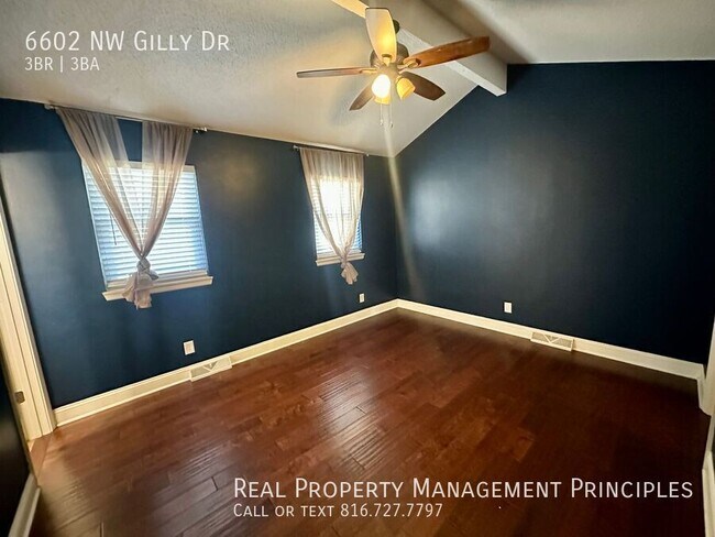 Building Photo - 6602 NW Gilly Rd